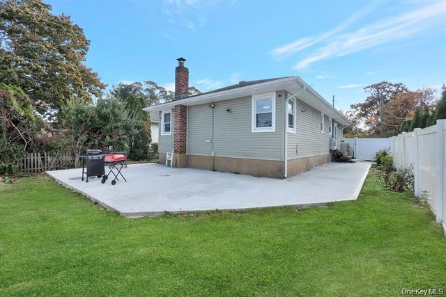 61 S Merrick Road, Massapequa, NY 11758