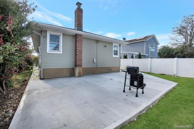 61 S Merrick Road, Massapequa, NY 11758