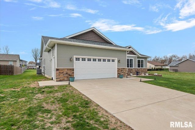 47 Plover Drive, Chatham, IL 62629