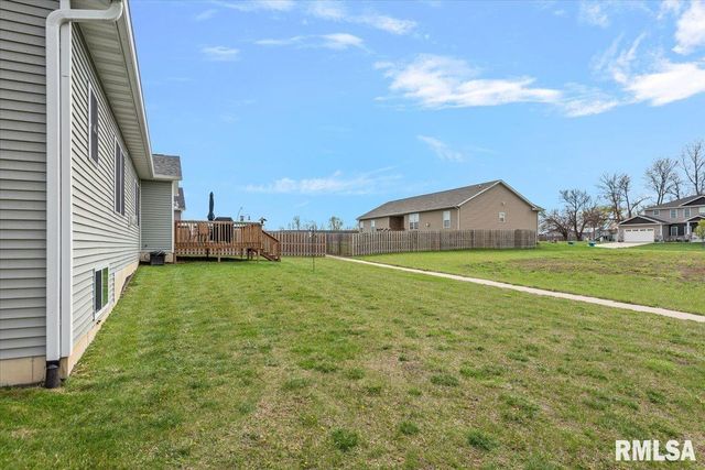 47 Plover Drive, Chatham, IL 62629
