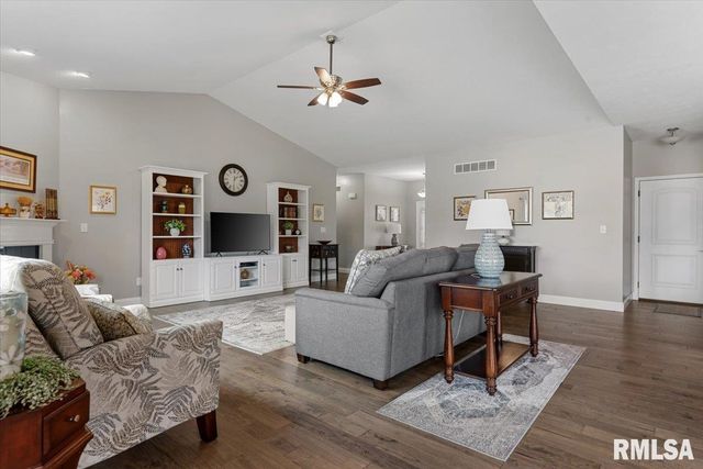 47 Plover Drive, Chatham, IL 62629