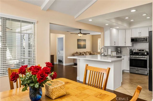 3121 N Hearthside, Orange, CA 92865