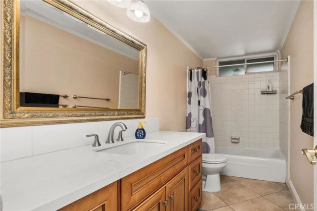 3121 N Hearthside, Orange, CA 92865