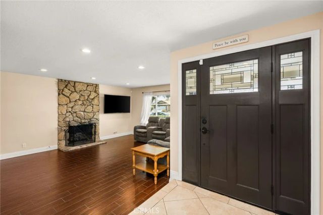 3121 N Hearthside, Orange, CA 92865