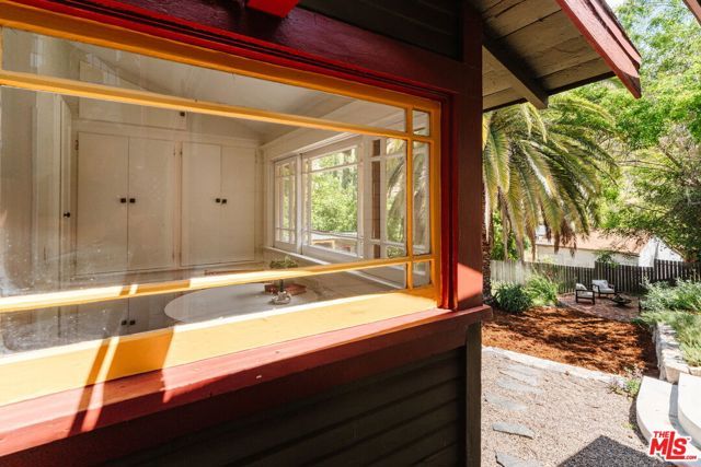 10610 Pinyon Avenue, Tujunga (los Angeles), CA 91042