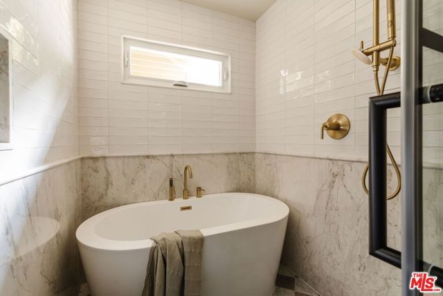 10610 Pinyon Avenue, Tujunga (los Angeles), CA 91042