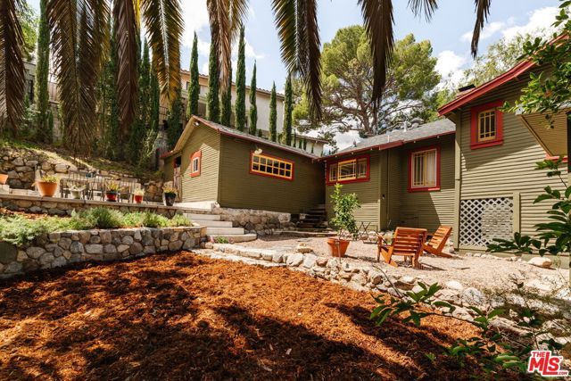 10610 Pinyon Avenue, Tujunga (los Angeles), CA 91042