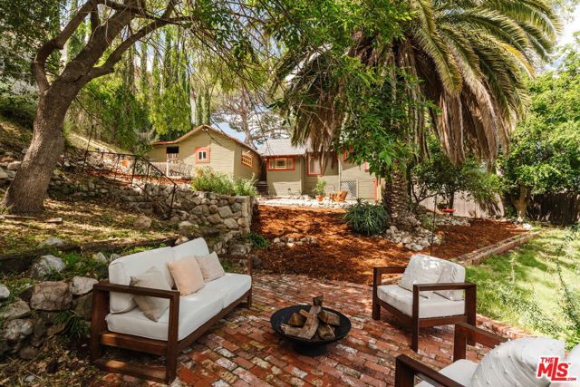 10610 Pinyon Avenue, Tujunga (los Angeles), CA 91042