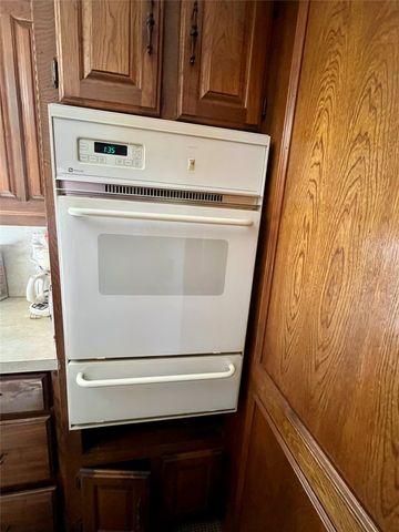 507 Fox Trail, Greenville, TX 75402