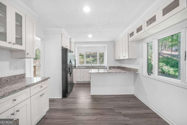 1373 Fairfield Drive SW, Lilburn, GA 30047