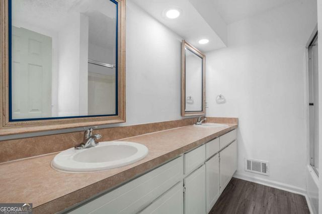 1373 Fairfield Drive SW, Lilburn, GA 30047