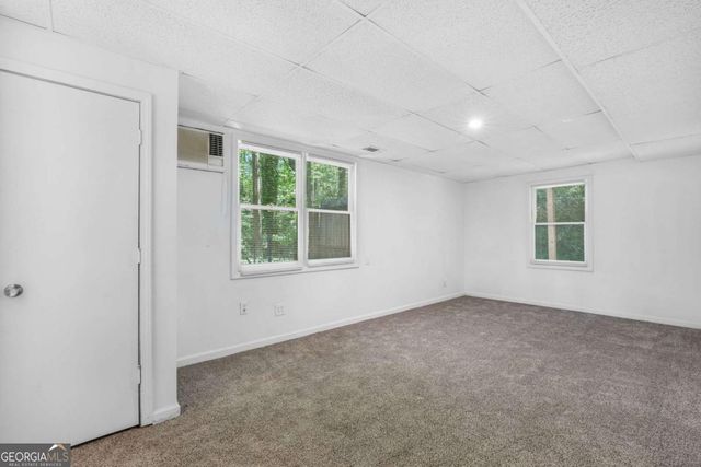 1373 Fairfield Drive SW, Lilburn, GA 30047