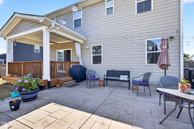 201 Devon Fields Drive, Holly Springs, NC 27540