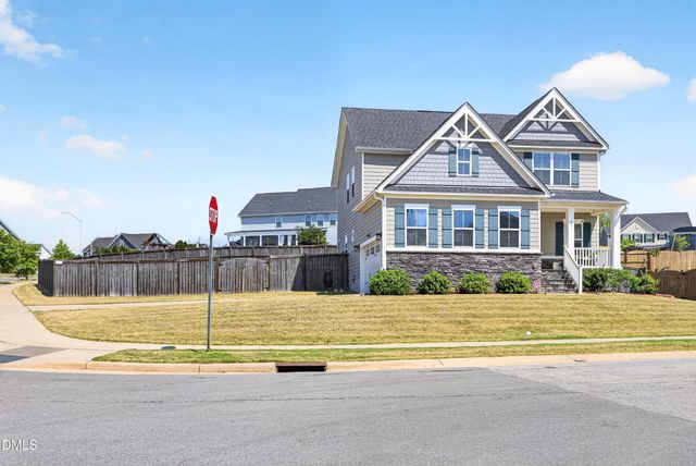 201 Devon Fields Drive, Holly Springs, NC 27540