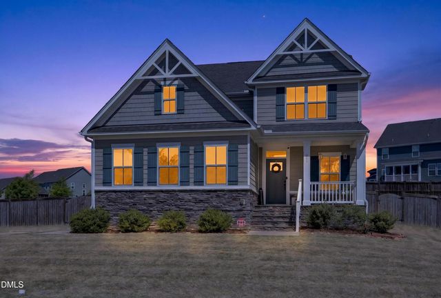 201 Devon Fields Drive, Holly Springs, NC 27540