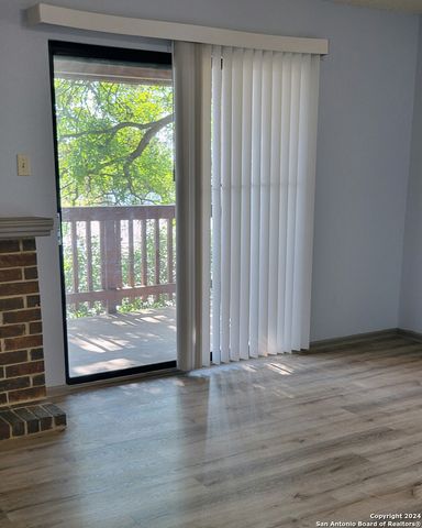 13018 Heimer Rd Apt 802, San Antonio, TX 78216