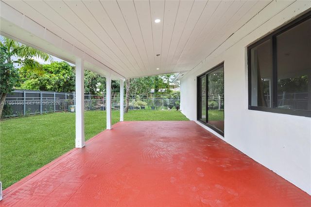 10944 SW 159th Ter, Miami, FL 33157