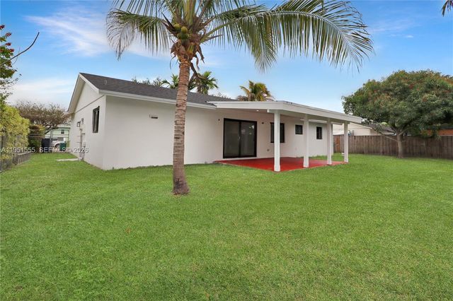 10944 SW 159th Ter, Miami, FL 33157