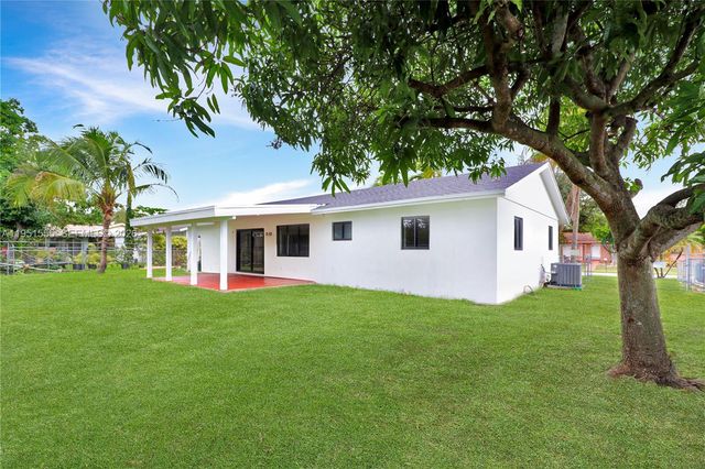 10944 SW 159th Ter, Miami, FL 33157