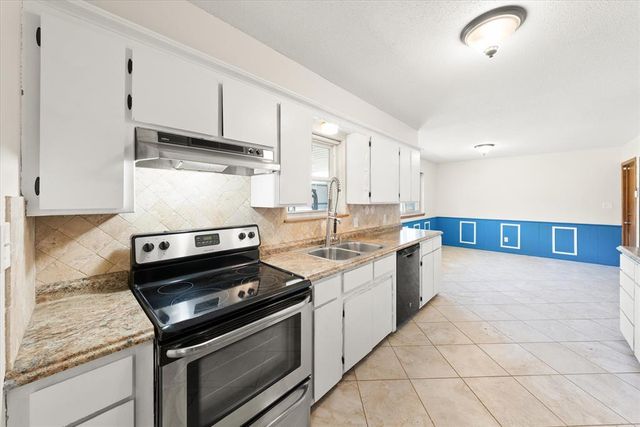 400 Longview SW Drive, Piedmont, OK 73078