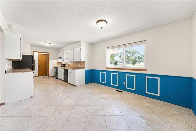 400 Longview SW Drive, Piedmont, OK 73078