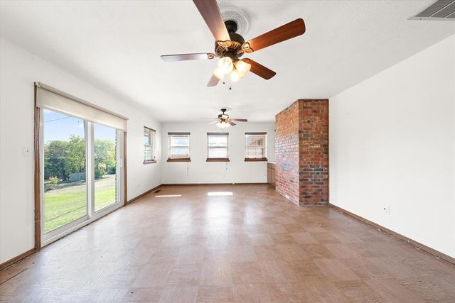 400 Longview SW Drive, Piedmont, OK 73078