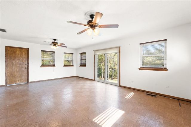 400 Longview SW Drive, Piedmont, OK 73078