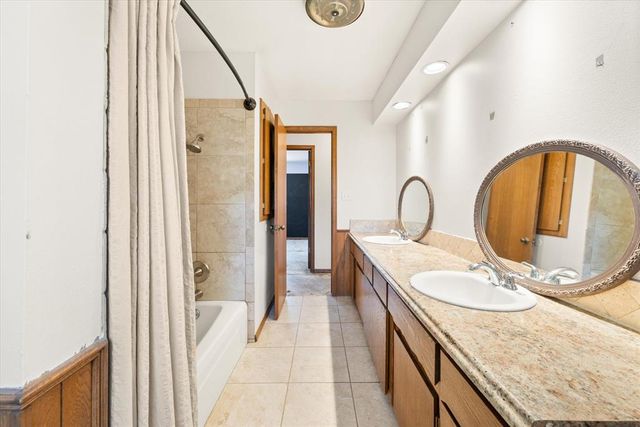 400 Longview SW Drive, Piedmont, OK 73078