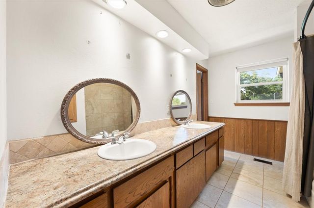 400 Longview SW Drive, Piedmont, OK 73078