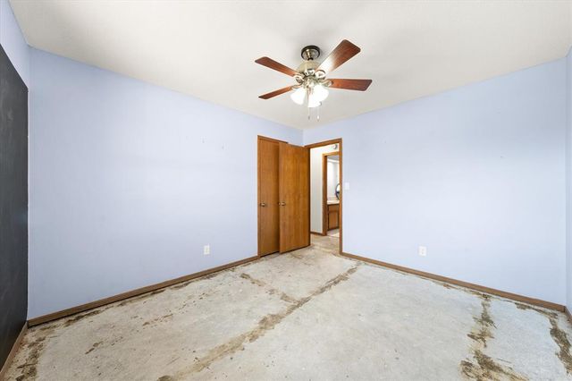 400 Longview SW Drive, Piedmont, OK 73078