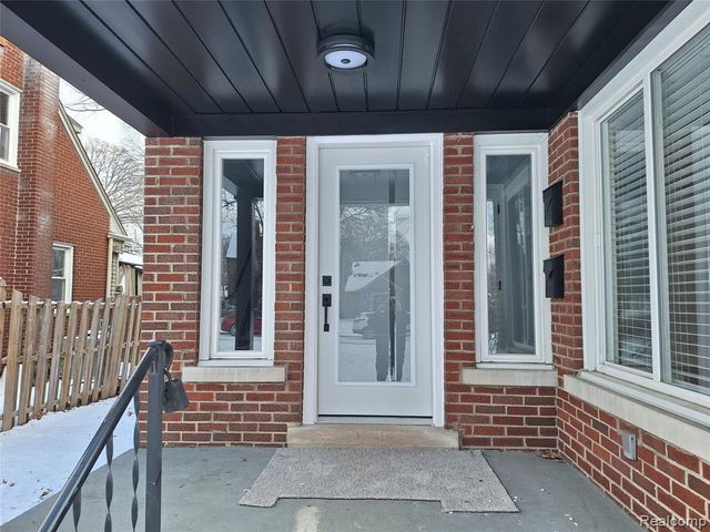 607 S Connecticut Avenue, Royal Oak, MI 48067