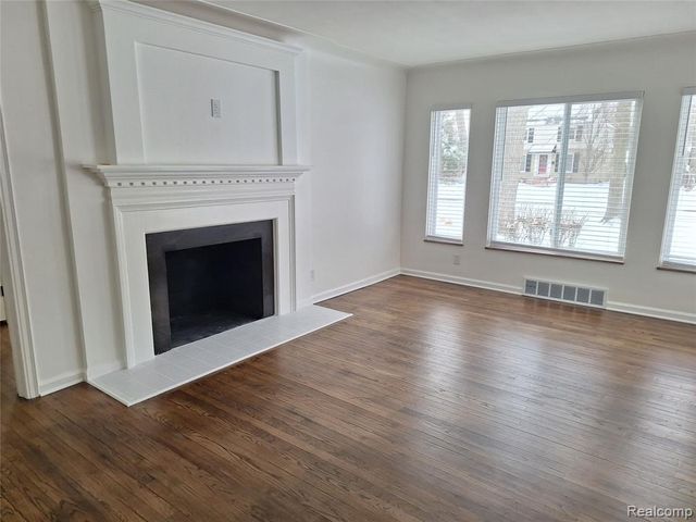 607 S Connecticut Avenue, Royal Oak, MI 48067