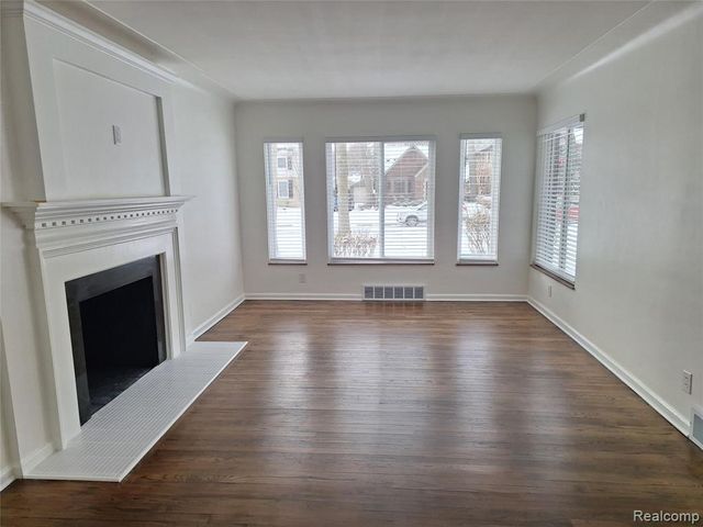 607 S Connecticut Avenue, Royal Oak, MI 48067