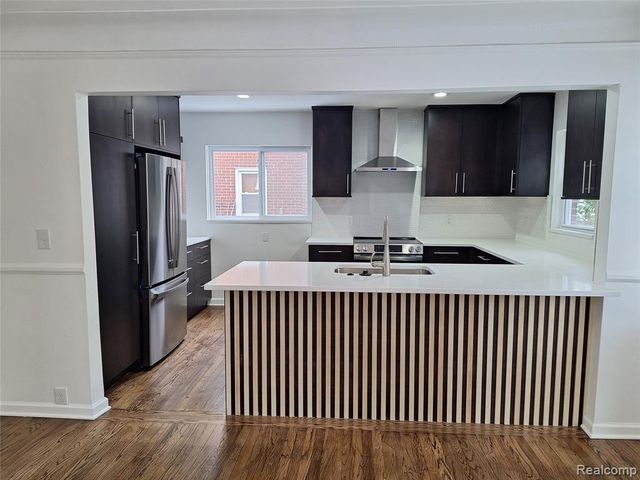 607 S Connecticut Avenue, Royal Oak, MI 48067