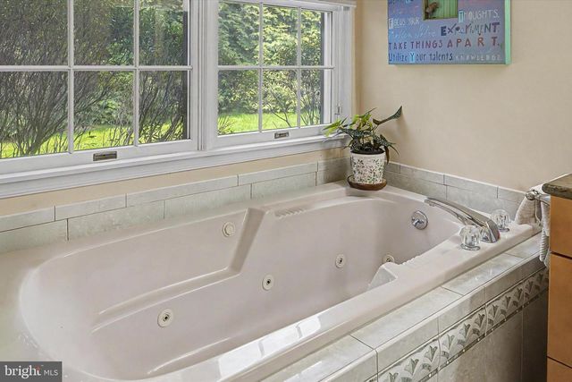 117 GREENBROOK CT, New Hope, PA 18938