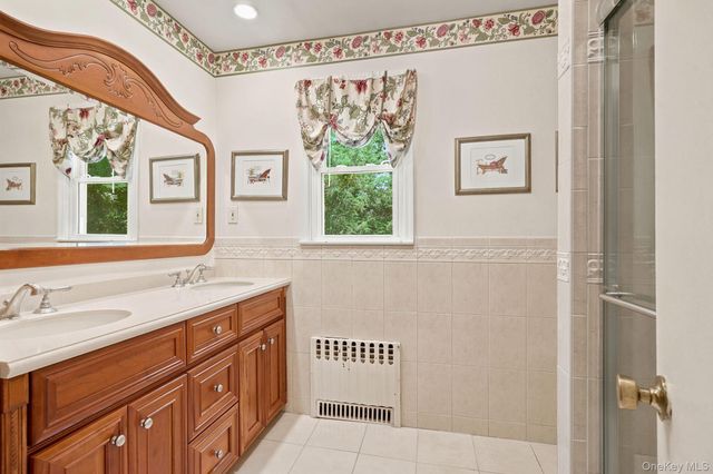 5 Hampton Place, Katonah, NY 10536