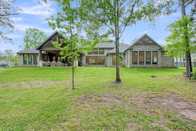 7304 Magnolia Hollow Drive, Montgomery, TX 77316