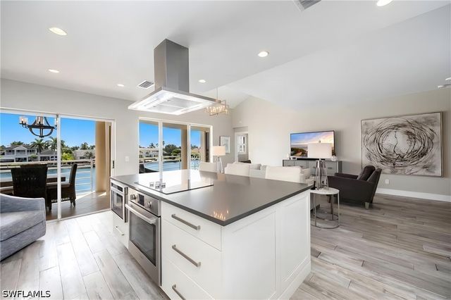 4530 Gulf Shore BLVD N 2-212, Naples, FL 34103