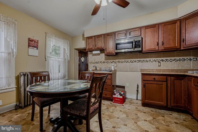 2313 N PINE ST, Wilmington, DE 19802