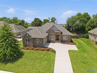 26031 Apple Orchard Lane, Athens, AL 35613