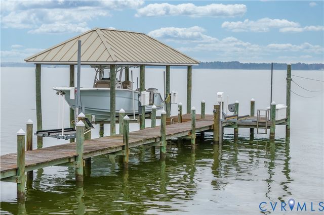 463 Rockingham Rd, Essex, VA 22454