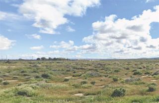 9200 Avenue E-4 E, Redman, CA 93535