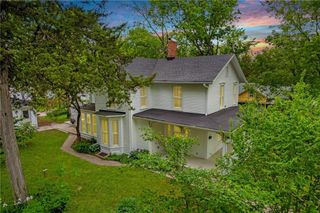 627 Connecticut Street, Lawrence, KS 66044
