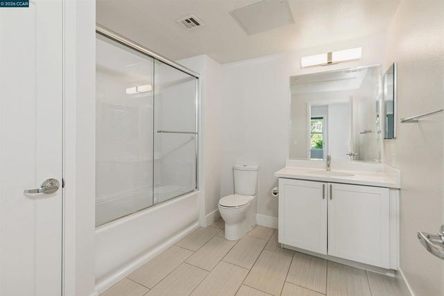 1000 Dewing Ave 115, Lafayette, CA 94549