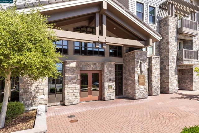 1000 Dewing Ave 115, Lafayette, CA 94549