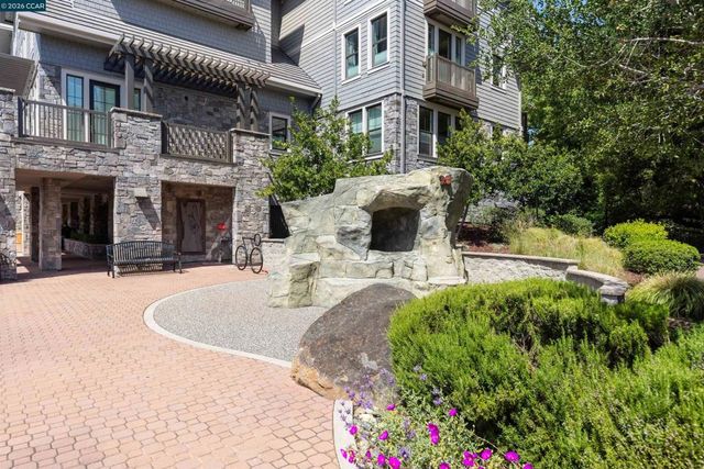 1000 Dewing Ave 115, Lafayette, CA 94549