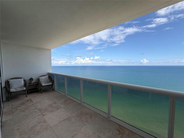 1850 S Ocean Drive 4202, Hallandale Beach, FL 33009