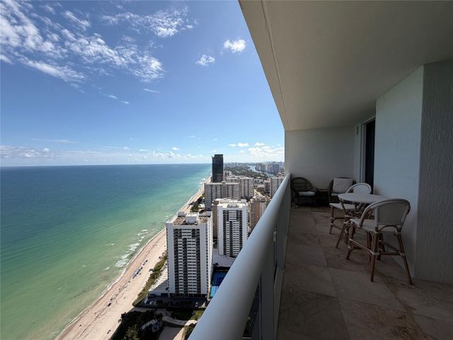 1850 S Ocean Drive 4202, Hallandale Beach, FL 33009