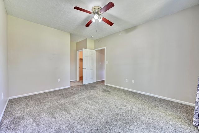 147 Saddlebrook Lane, 583, Florence, KY 41042
