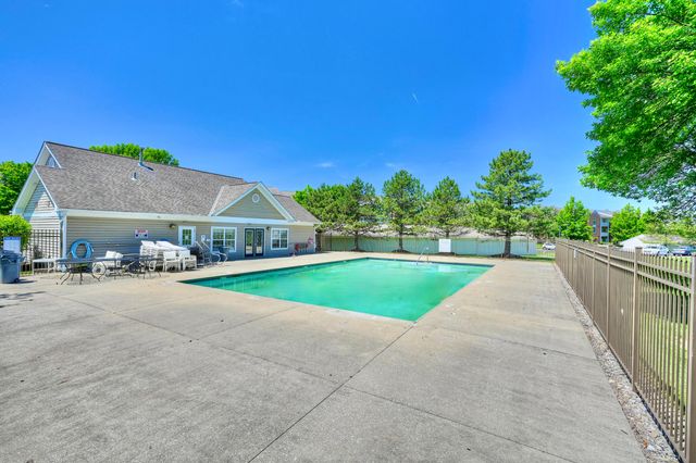 147 Saddlebrook Lane, 583, Florence, KY 41042